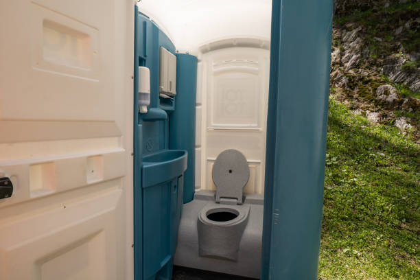 Best Porta potty delivery and setup  in Ronan, MT